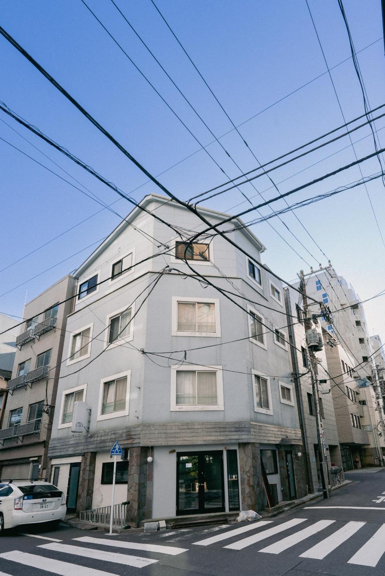 Eminaz Minami Otsuka 3f4f Apartment Tokyo